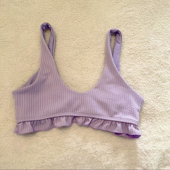 3/30 Shein ruffle bikini top small - Picture 2 of 5